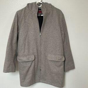 L.E.I. Wool zip up 3/4 length coat.  Quilted interior.  Size M.